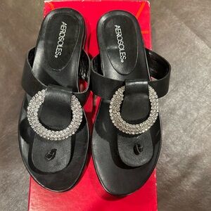 Aerosoles Black leather slides with rhinestone detail size 6m NIB